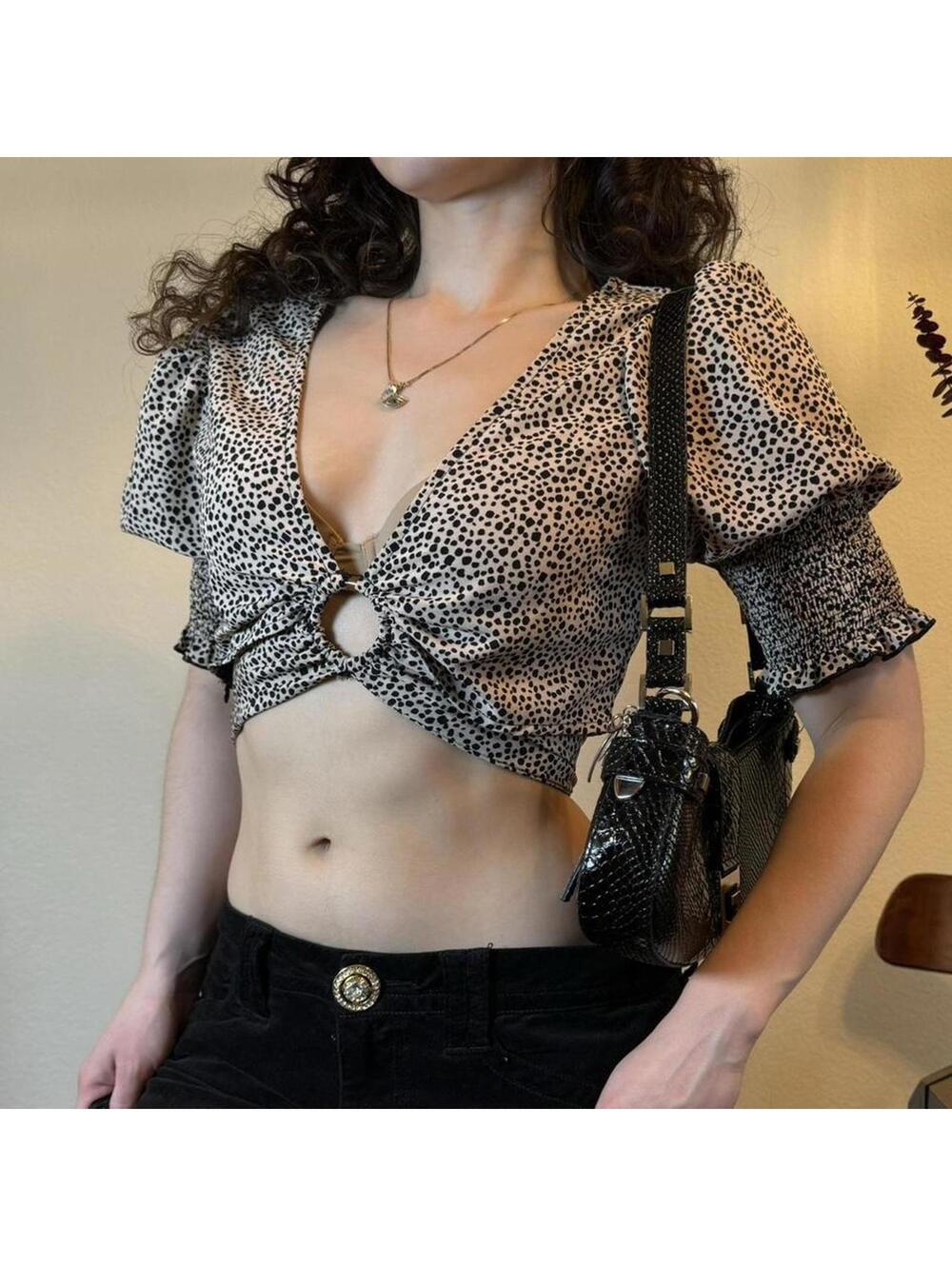 Cropped Cheetah Print Blouse w/ Puff Sleeves & Back Tie Womens Small by O.Vianca